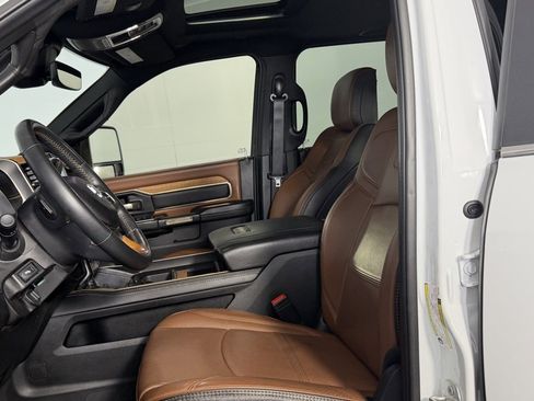 Used 2024 RAM 3500 Limited w/ Safety Group image 23