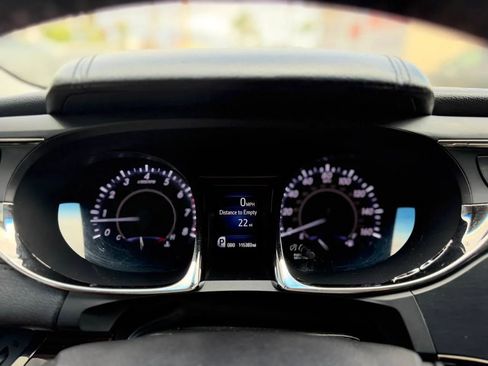 Used 2014 Toyota Avalon XLE FWD image 43