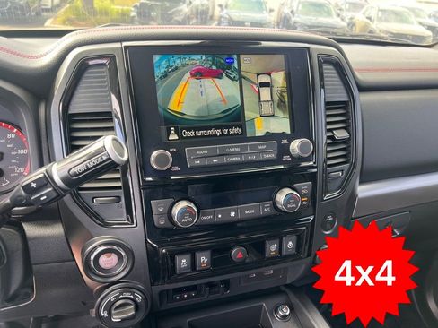 Used 2021 Nissan Titan PRO-4X w/ Pro-4x Convenience Package AWD/4WD image 16