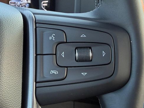 Certified 2024 GMC Yukon Denali Ultimate image 19