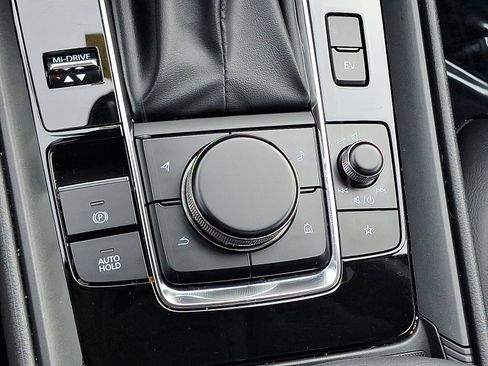 Certified 2025 MAZDA CX-50 2.5 Hybrid w/ Weather Package image 28