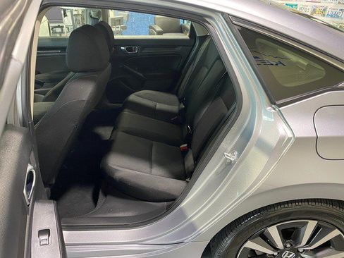 Used 2022 Honda Civic EX image 15