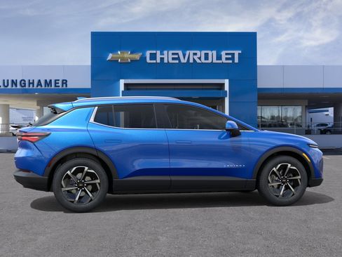 New 2026 Chevrolet Equinox EV LT FWD image 53