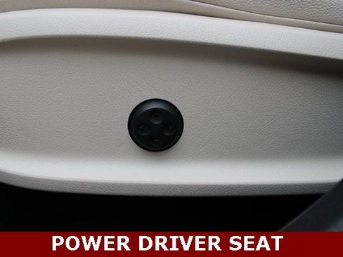 New 2025 Mercedes-Benz GLA 250 4MATIC image 15