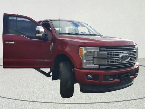 Used 2018 Ford F350 Platinum w/ Platinum Ultimate Package image 8