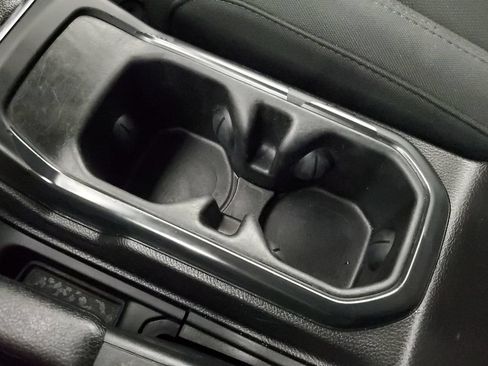 Used 2020 Jeep Wrangler Unlimited Sport S AWD/4WD image 26