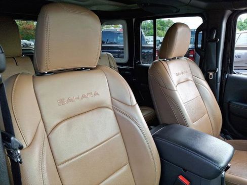 Certified 2021 Jeep Wrangler Unlimited Sahara image 13