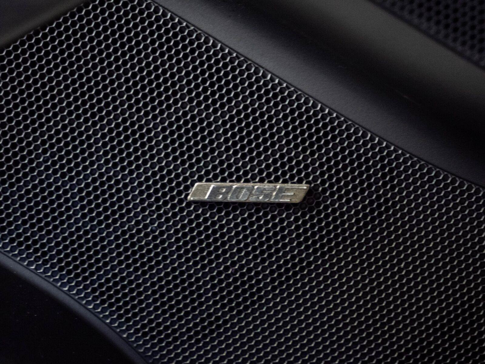 Used 2020 Porsche 718 Cayman GT4 RWD image 8