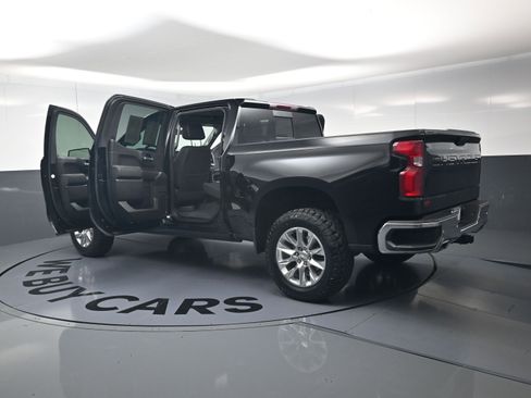 Used 2022 Chevrolet Silverado 1500 LTZ w/ LTZ Premium Package AWD/4WD image 26