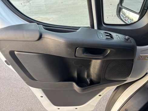 New 2026 RAM ProMaster 3500 w/ Cold Weather Group image 17