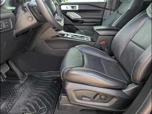 Used 2021 Ford Explorer ST w/ Equipment Group 401A AWD/4WD image 11