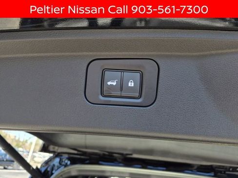New 2026 Nissan Armada SL w/ Captain's Chari Seat Package RWD image 8