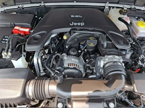 Used 2019 Jeep Wrangler Rubicon AWD/4WD image 28