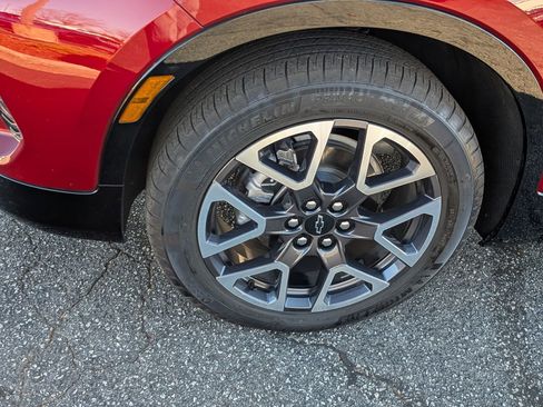 Used 2025 Chevrolet Blazer RS image 12