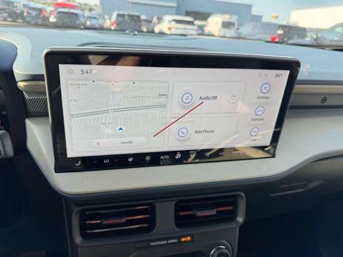 New 2025 Ford Maverick Lariat w/ 4K Tow Package image 25