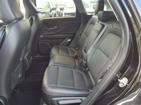 Used 2021 Lincoln Corsair AWD w/ Equipment Group 101A image 8