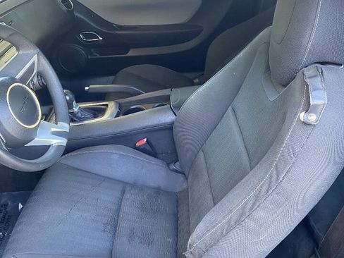 Used 2010 Chevrolet Camaro LS RWD image 17