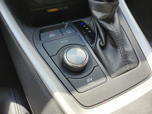 Used 2024 Toyota RAV4 XSE w/ Advanced Technology Package image 11