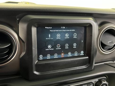 Certified 2023 Jeep Wrangler Sport S image 34