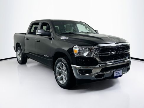 Used 2022 RAM 1500 Big Horn AWD/4WD image 3