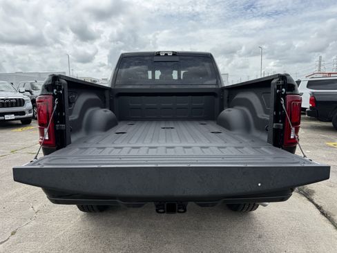 New 2026 RAM 2500 Laramie w/ Night Edition AWD/4WD image 13