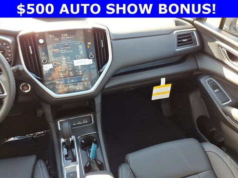 New 2025 Subaru Ascent Limited image 17