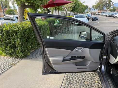Used 2015 Honda Civic LX image 8
