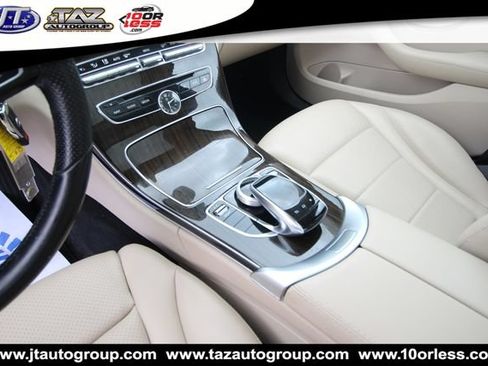 Used 2015 Mercedes-Benz C 300 4MATIC Sedan image 21