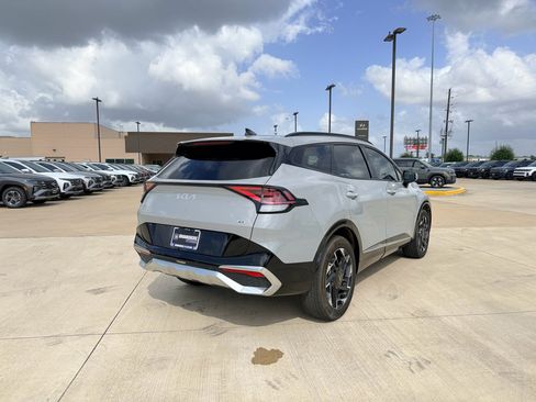Used 2023 Kia Sportage SX AWD/4WD image 6