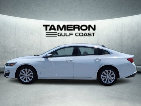 Used 2024 Chevrolet Malibu LT FWD image 2