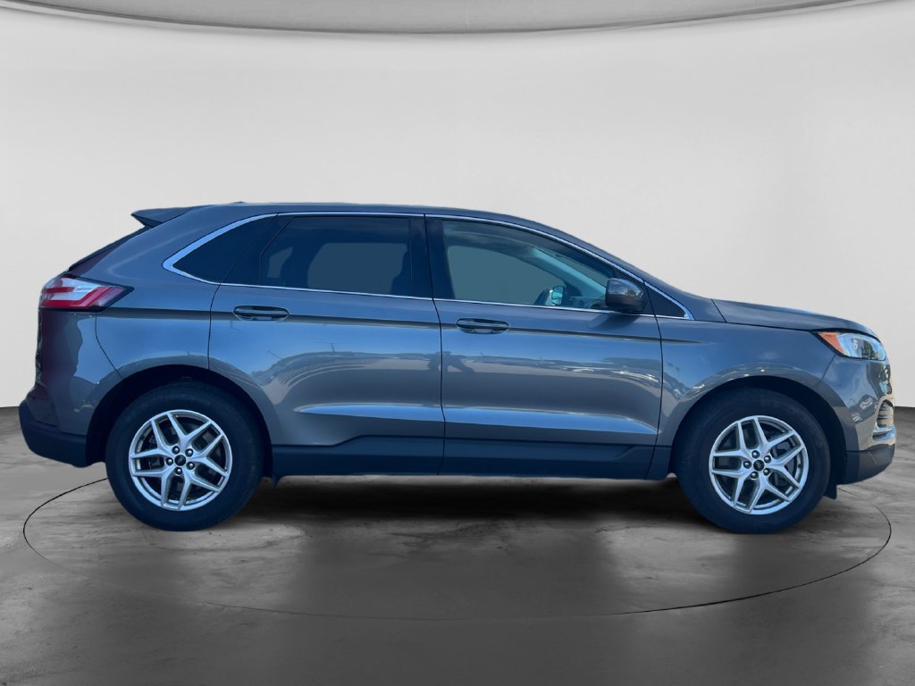 Used 2024 Ford Edge SEL AWD/4WD image 8
