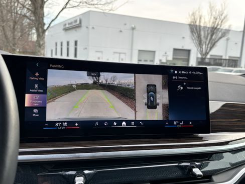 Certified 2025 BMW X5 xDrive40i w/ Premium Package image 23