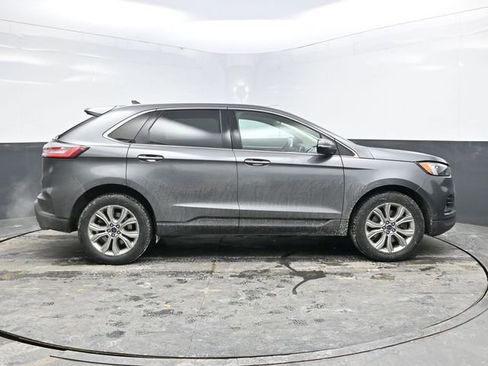 Used 2022 Ford Edge Titanium image 8