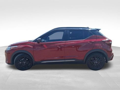Certified 2022 Nissan Kicks SR w/ Premium Package FWD image 4