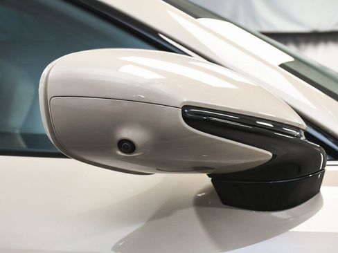 Used 2021 Porsche Taycan Turbo image 84