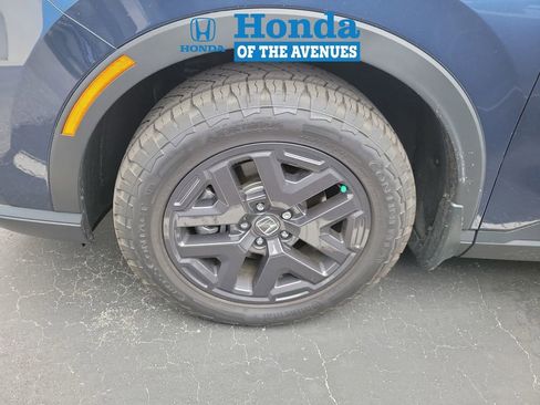 Used 2026 Honda CR-V TrailSport image 4