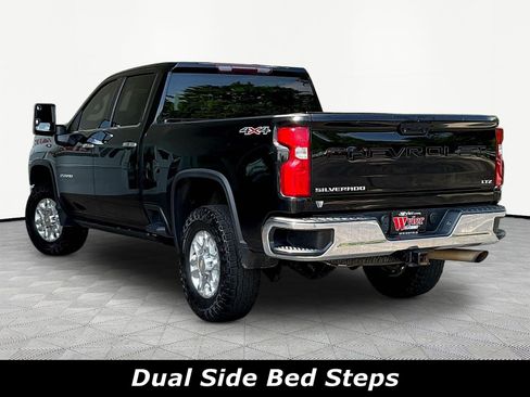 Used 2021 Chevrolet Silverado 2500 LTZ AWD/4WD image 4