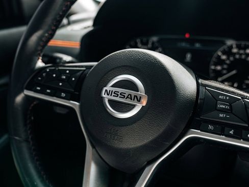 Used 2019 Nissan Altima 2.5 SR w/ SR Premium Package image 21