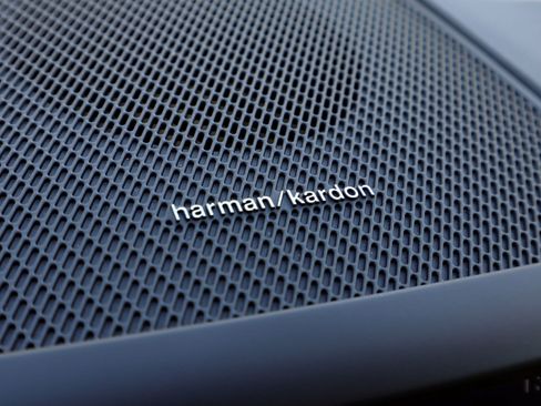 Used 2019 Volvo XC60 T6 Inscription w/ Protection Package image 11