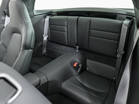 Certified 2024 Porsche 911 image 19