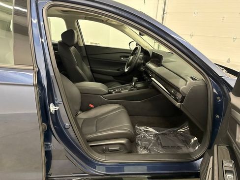 Certified 2024 Honda Accord Touring image 11