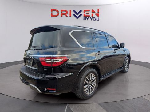 Used 2021 Nissan Armada SL w/ Captain's Chairs Package image 5