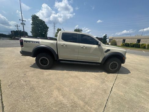 Used 2025 Ford Ranger Raptor AWD/4WD image 14