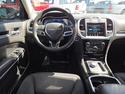 Used 2023 Chrysler 300 Touring w/ Sport Appearance Package RWD image 25