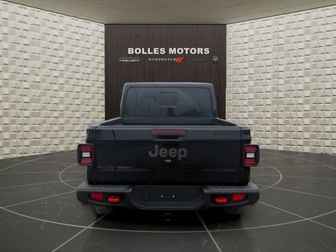Certified 2024 Jeep Gladiator Rubicon image 5