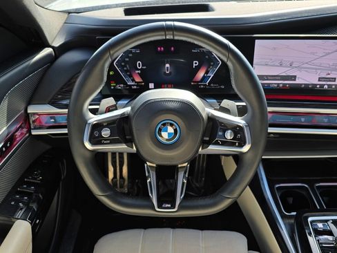 Used 2024 BMW 750e xDrive w/ Executive Package image 33