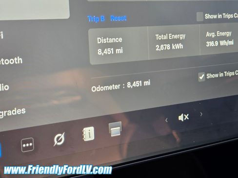 Used 2024 Tesla Model 3 Performance image 21