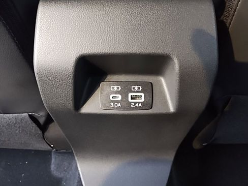 Used 2026 Subaru Crosstrek 2.5i Sport w/ Crosstrek Mirror Package AWD/4WD image 43