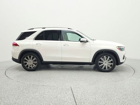 Used 2024 Mercedes-Benz GLE 350 4MATIC image 4