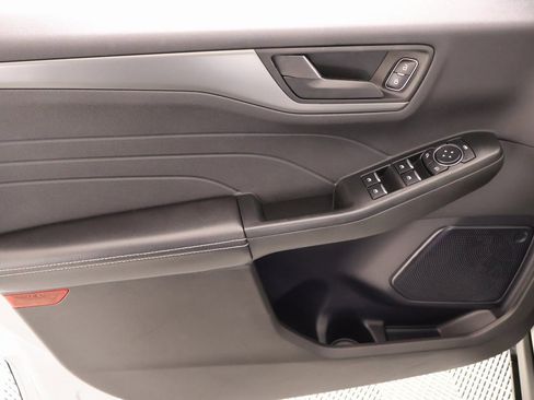 Used 2024 Ford Escape Active image 14